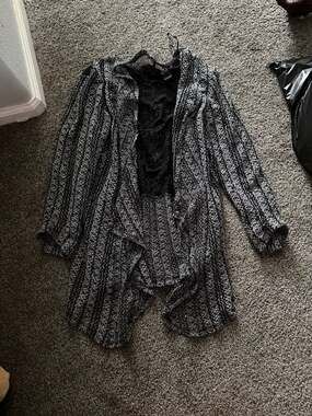 BKE Boutique Black and White Knit Draped Waterfall Cardigan with Lace Back